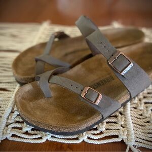 Birkenstock Mayari Women's US-11/EU-42 Tan Sandals EUC barely worn